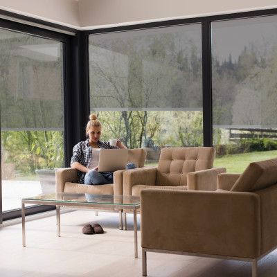 Store Enrouleur Extérieur Screen Motorisé - Blanc