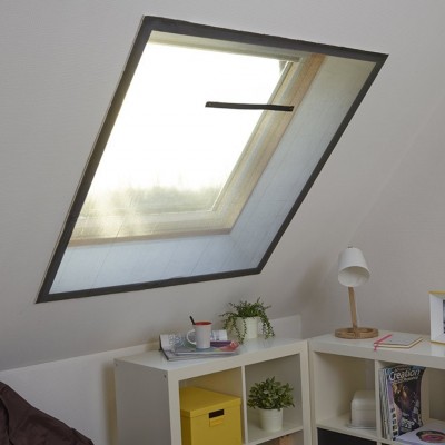 Moustiquaire fenêtre de toit anti-chaleur